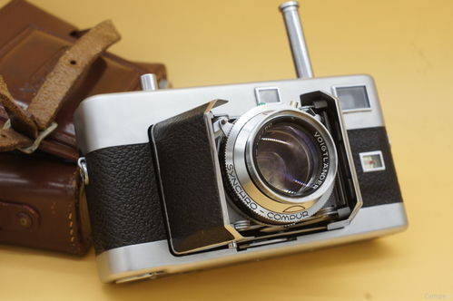 探尋經典之光 Voigtl?nder福倫達135折疊相機、Vitessa與Ultron 50mm f/2鏡頭二手交易指南